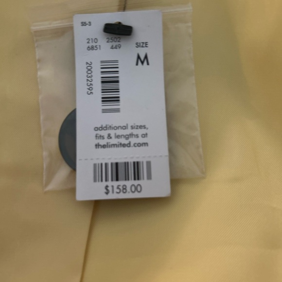 The Limited Light Yellow Trench Coat NWT’s. Medium. - Picture 6 of 11